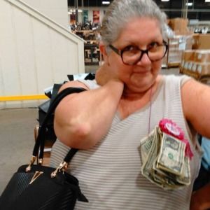 Meet your Posher, Conti